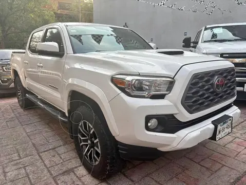 Toyota Tacoma TRD Sport usado (2020) color Blanco precio $589,000