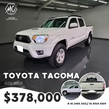 Toyota Tacoma TRD Sport usado (2015) color Blanco precio $378,000