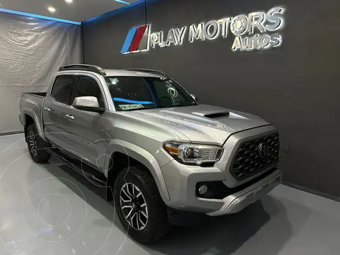 Toyota Tacoma TRD Sport usado (2020) color Plata precio $599,000