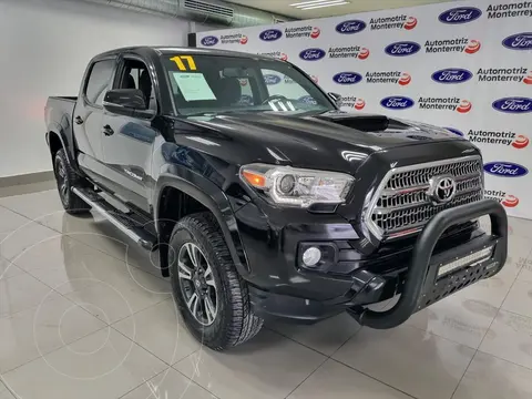 Toyota Tacoma TRD Sport usado (2017) color Negro precio $570,000