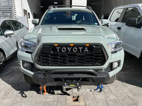 Toyota Tacoma Sport 4x2 usado (2023) color Gris financiado en mensualidades(enganche $160,000 mensualidades desde $24,607)