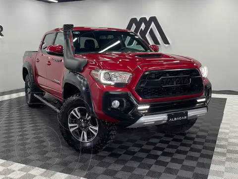 Toyota Tacoma TRD Sport usado (2019) color Rojo precio $619,900