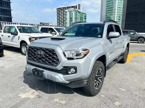 Toyota Tacoma Sport 4x4 usado (2021) color Gris financiado en mensualidades(enganche $175,800 mensualidades desde $23,147)
