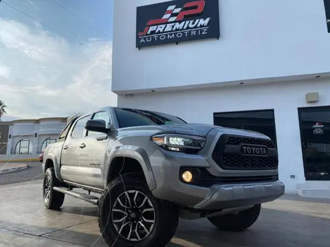 Toyota Tacoma TRD Sport 4x4 usado (2020) color Plata precio $728,000