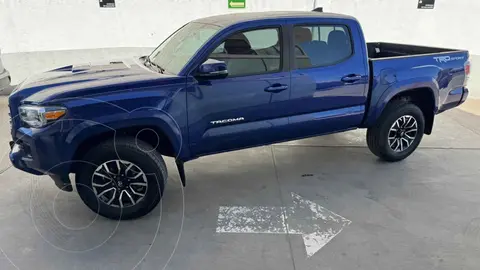 Toyota Tacoma Sport 4x2 usado (2023) color Azul precio $729,000