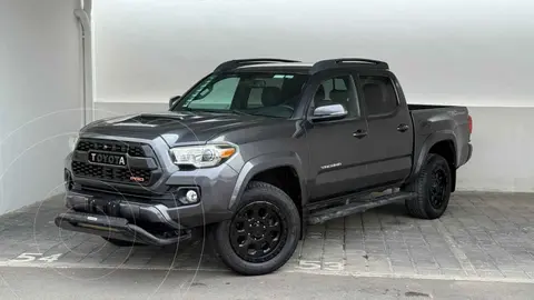 Toyota Tacoma TRD Sport usado (2019) color Gris precio $519,000