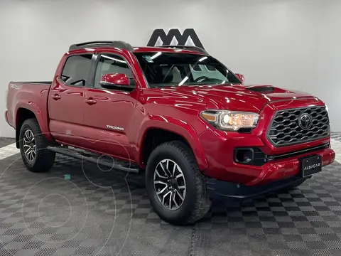 Toyota Tacoma Edicion Especial 4x4 usado (2021) color Rojo precio $689,999