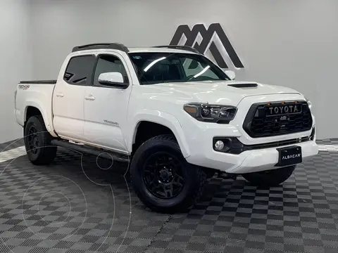 Toyota Tacoma Edicion Especial 4x4 usado (2021) color Blanco precio $749,900