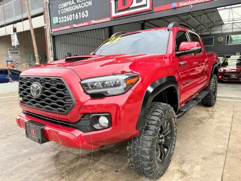 Toyota Tacoma Edicion Especial 4x4 usado (2021) color Rojo precio $759,900