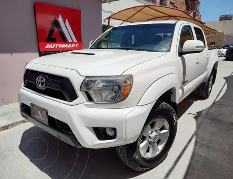 Toyota Tacoma TRD Sport usado (2014) color Blanco precio $389,000