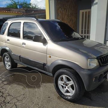 foto Toyota Terios LX Sinc. usado (2007) color Bronce precio Bs.3.000