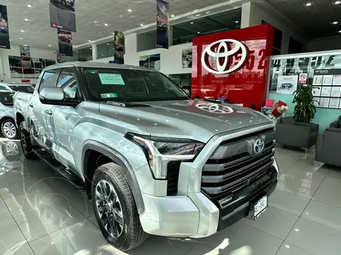 Toyota Tundra HEV Limited usado (2024) color Plata precio $1,290,000