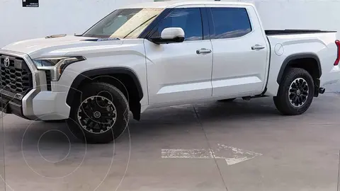 Toyota Tundra HEV Limited usado (2023) color Blanco precio $1,320,000