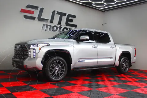 Toyota Tundra HEV Platinum usado (2022) color Plata precio $1,199,900