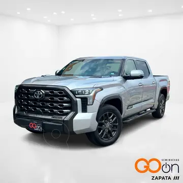 Toyota Tundra HEV Platinum usado (2023) color TOYT  PLATA precio $1,045,000