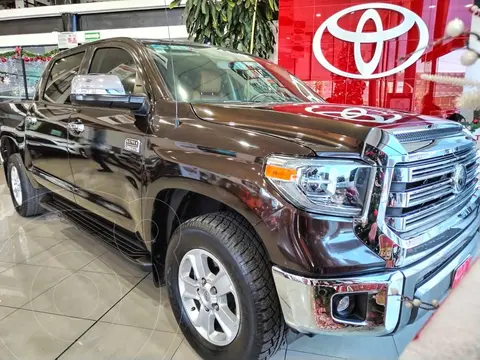 Toyota Tundra 5.7L Limited 4x4 usado (2019) color caf precio $695,000
