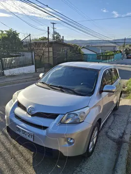 Toyota Urban Cruiser  usado (2011) color Plata precio $8.200.000