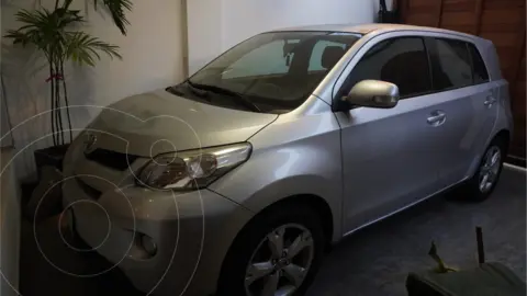 Toyota Urban Cruiser 1.3L Urban usado (2010) color Plata precio u$s8,300
