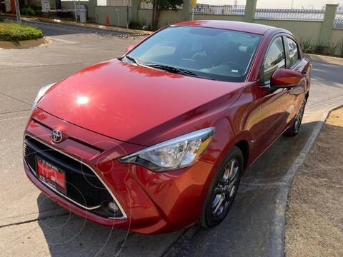 Toyota Yaris R XLE Aut usado (2018) color Rojo precio $299,900