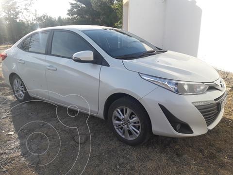 foto Toyota Yaris Sedán 1.5 XLS Pack CVT usado (2019) precio $1.950.000