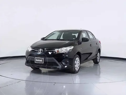 Toyota Yaris Sedan Core Aut usado (2017) color Negro precio $222,999