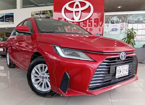 Toyota Yaris Sedan S Aut usado (2023) color Blanco precio $315,000