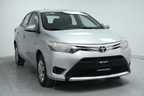 Toyota Yaris Sedan Core usado (2017) precio $216,000