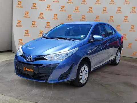Toyota Yaris Sedan Core usado (2019) color Azul financiado en mensualidades(enganche $62,920 mensualidades desde $4,813)