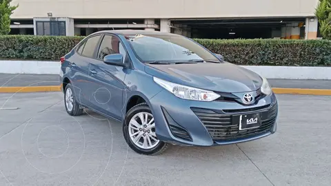 Toyota Yaris Sedan Core Aut usado (2018) color Azul Marino precio $239,800