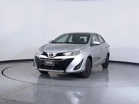 Toyota Yaris Sedan Core usado (2018) color Negro precio $244,999