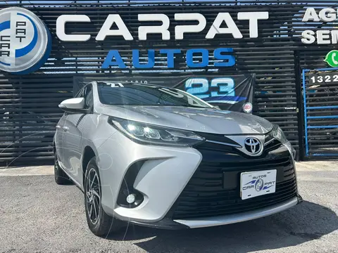 Toyota Yaris Sedan S Aut usado (2021) color plateado financiado en mensualidades(enganche $63,580 mensualidades desde $6,626)