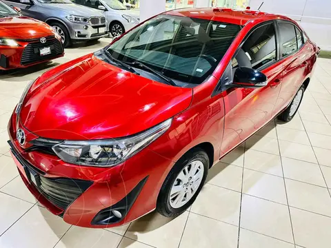 Toyota Yaris Sedan S Aut usado (2019) color Rojo financiado en mensualidades(enganche $69,250 mensualidades desde $6,377)
