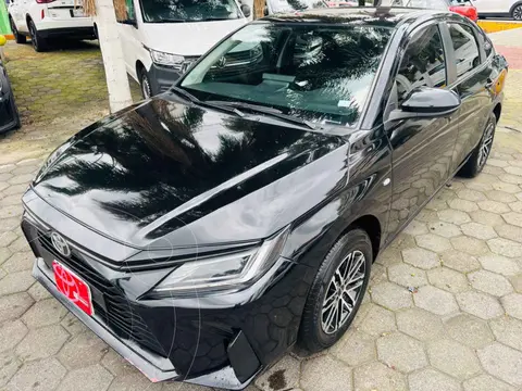 Toyota Yaris Sedan Base usado (2023) color Negro precio $287,000
