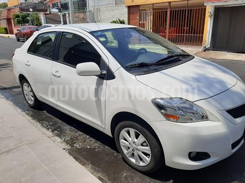 foto Toyota Yaris Sedán Premium Aut usado (2016) color Blanco precio $153,999