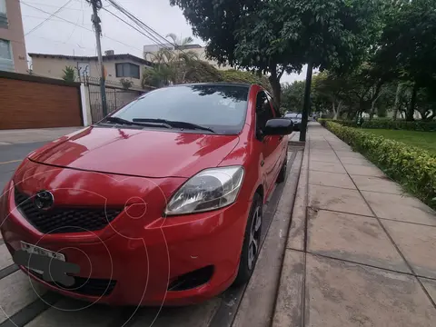 Toyota Yaris Sedan XLi 1.3L usado (2010) color Rojo precio u$s7,290