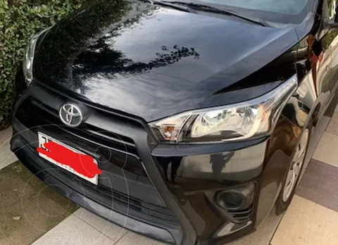 Toyota Yaris Sport 1.5L Sport usado (2017) color Negro precio $8.900.000