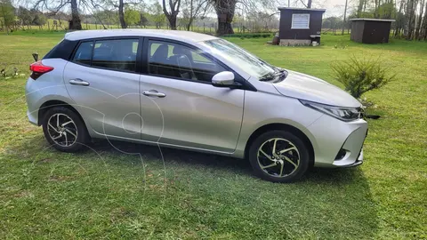 Toyota Yaris Sport 1.5L Sport usado (2021) color Plata precio $11.900.000