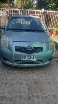 Toyota Yaris Sport 1.3 GLi 3P usado (2008) color Gris precio $3.000.000