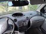 Toyota Yaris 1.5 XLi usado (2000) color Gris precio $2.500.000