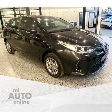 Toyota Yaris YARIS 1.5 5 PTAS XLS PACK CVT usado (2023) color Negro precio $12.500.000