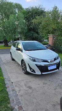 Toyota Yaris 1.5 S usado (2018) color Blanco Perla precio u$s16.500