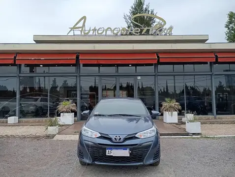 Toyota Yaris YARIS 1.5 5 PTAS XS usado (2021) color steel_blue precio $25.500.000