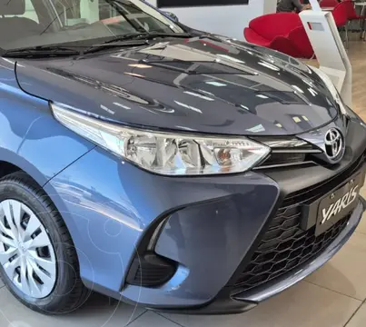 Toyota Yaris 1.5 XS CVT nuevo color A eleccion financiado en cuotas(anticipo $31.244.000)