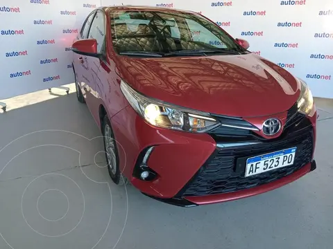 Toyota Yaris YARIS 1.5 4 PTAS XLS usado (2022) color Bord precio $26.500.000