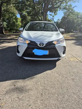Toyota Yaris 1.5 XS CVT usado (2025) color Blanco Perla precio $31.000.000