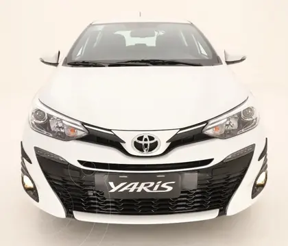 Toyota Yaris 1.5 XLS Pack CVT nuevo color Blanco Perla precio $5.484.000