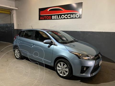 Toyota Yaris 1.5 S usado (2018) color Azul Medianoche precio $1.800.000