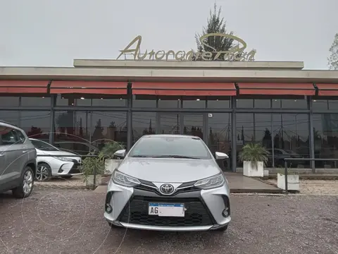 Toyota Yaris YARIS 1.5 5 PTAS XLS CVT usado (2023) color Gris precio u$s26.500