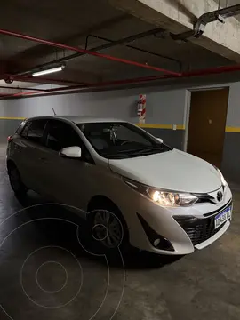 Toyota Yaris 1.5 XLS CVT usado (2019) color Blanco Perla precio $29.000.000
