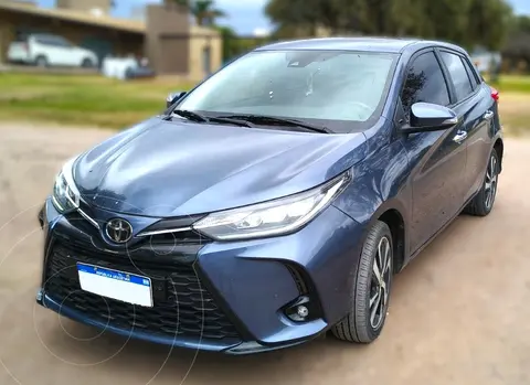 Toyota Yaris 1.5 S CVT usado (2022) color Celeste precio $29.900.000